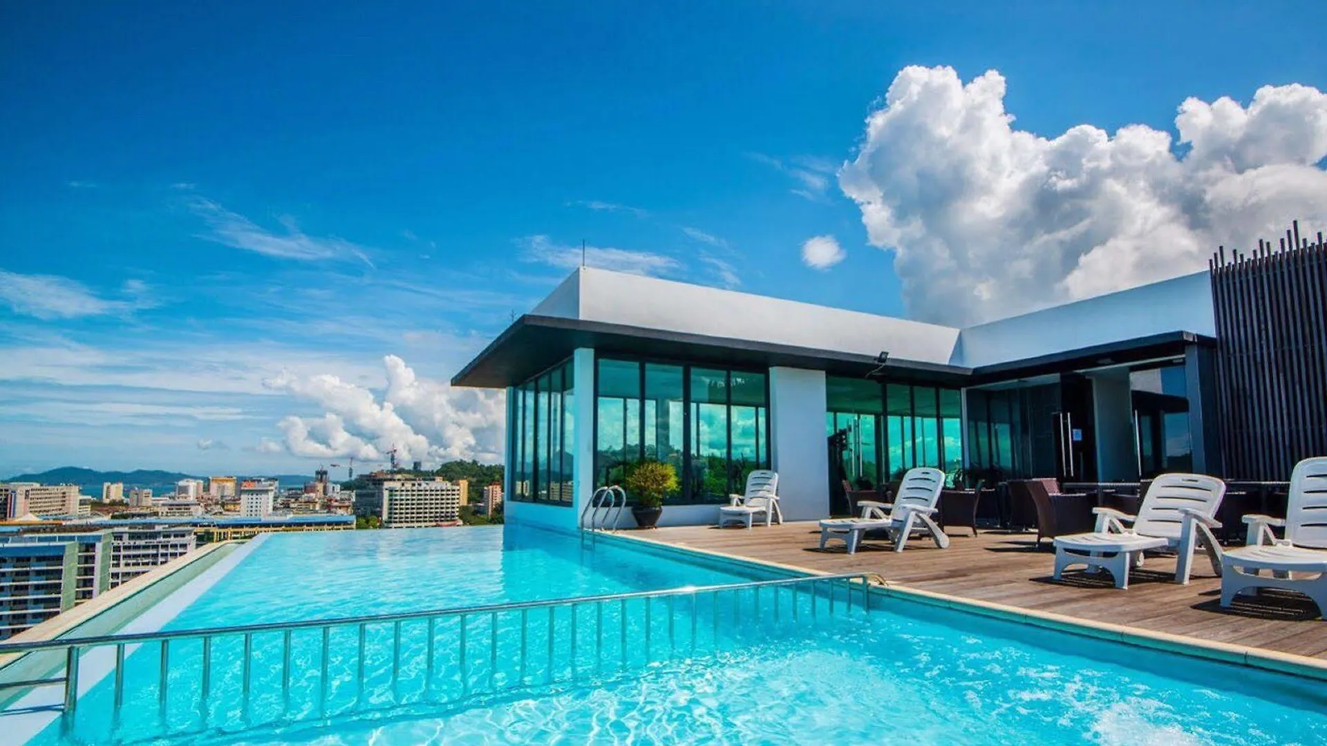 ****  Sky Hotel Kota Kinabalu Malajzia